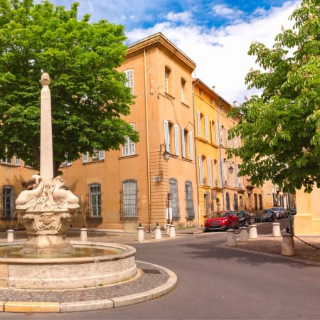 2-Hour Aix-en-Provence Private Walking Tour with a Local