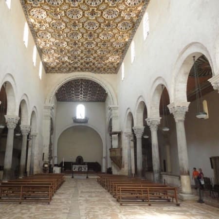 6-Hour Walking Tour of Lecce and Otranto with Food and Wine Tasting