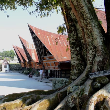 3-Day Samosir, Berastagi and Medan Tour with Lake Toba Ferry
