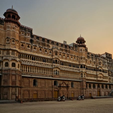 1-Day Bikaner Fort and Karni Mata Temple Tour from Jaisalmer