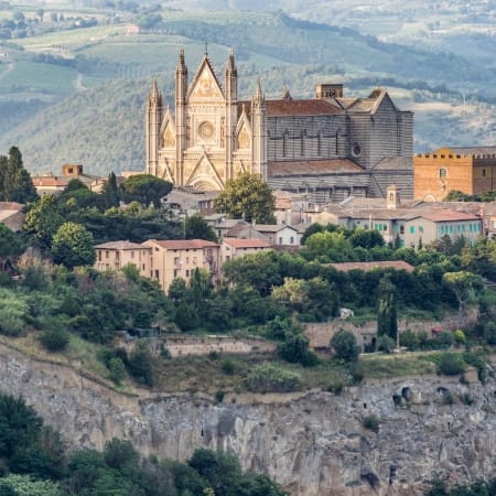 10-Hour Private Orvieto and Civita di Bagnoregio Day Trip from Rome