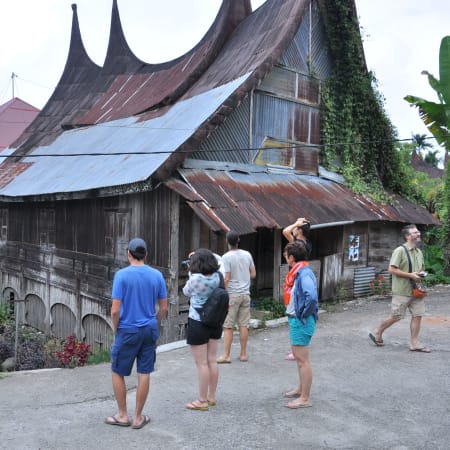 3-Day Western Sumatra Tour with Bukittinggi and Pacu Jawi