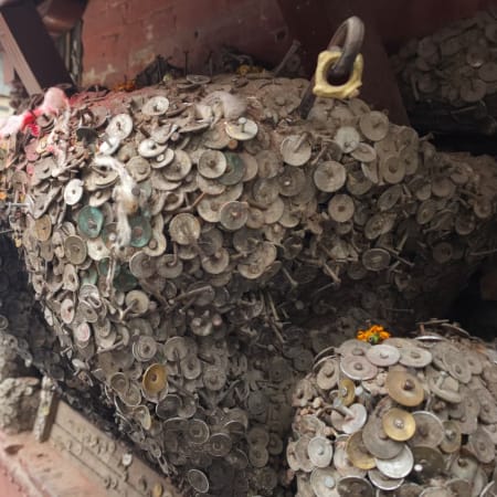 Half Day Walking Tour Through Kathmandu's Market Alleys: Threads of the Old City
