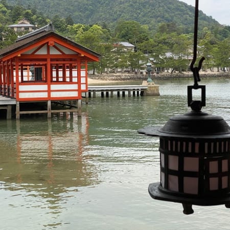 10-Hour Hiroshima Tour from Osaka or Kyoto with Itsukushima Shrine