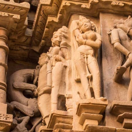 8-Day Golden Triangle Tour with Khajuraho and Varanasi