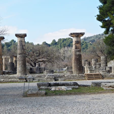 13-Day Greece Mainland and Peloponnese Tour with UNESCO Sites