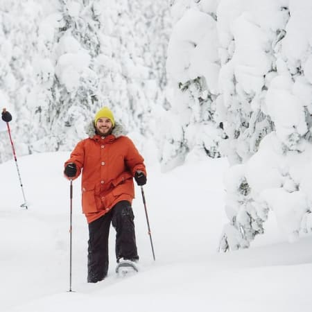 3-Hour Snowshoe Trekking in Rovaniemi with Campfire BBQ