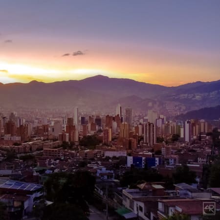 8-Day Colombia Heritage Tour with San Agustín and Coffee Culture