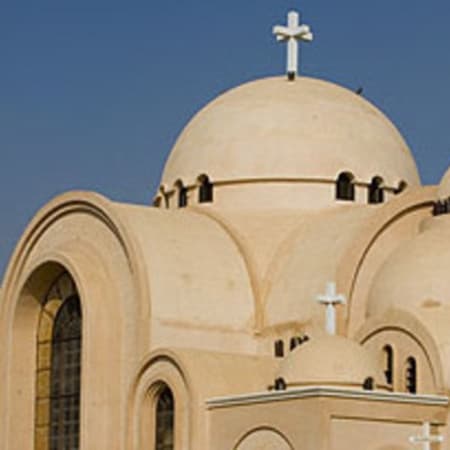 8-Hour Wadi El Natron Monasteries Tour with Private Guide