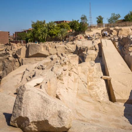 8-Day Luxury Egypt Tour from Cairo with Nile Cruise and Flights