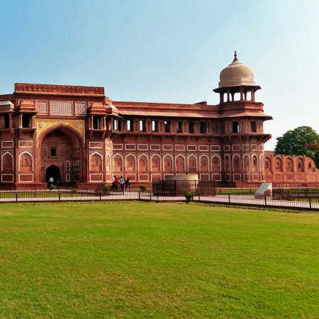 11-Day Golden Triangle and Varanasi Tour with Khajuraho & Amritsar