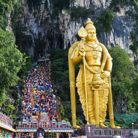 4-Day Kuala Lumpur Tour with Genting Highlands and Sunway Lagoon