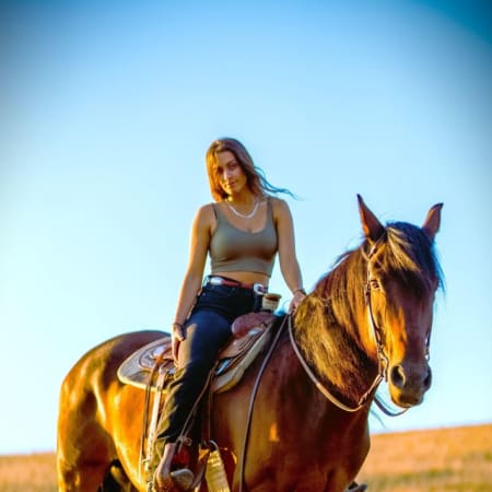 3-Hour Horse Riding Tour in Marsa Alam with Sea and Desert Trails