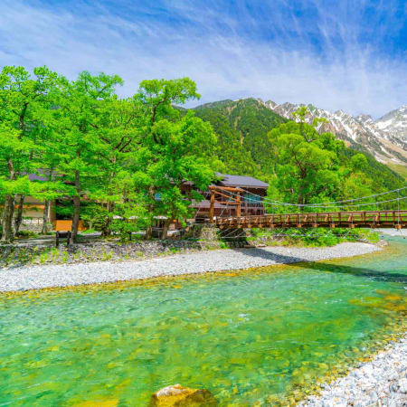 Full-Day Kamikochi and Matsumoto Castle Tour from Nagano