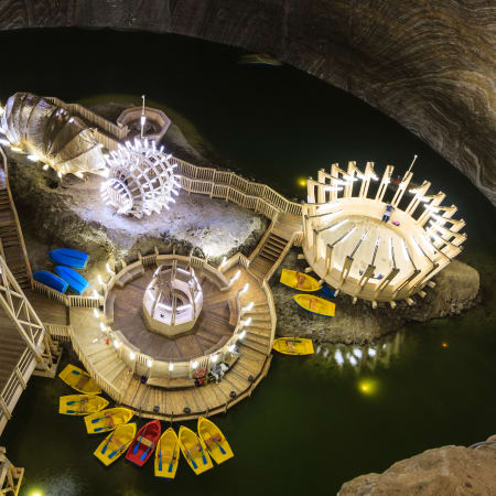4-Day Transylvania Golden Circle Tour with Bears, Bran and Sighisoara