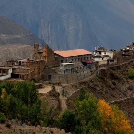 15-Day Upper Mustang Trek in Nepal with Lo Manthang and Kagbeni