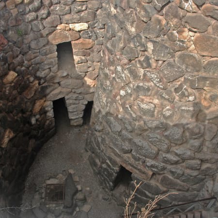 4-Hour Su Nuraxi and Barumini Tour from Cagliari with Archaeologist