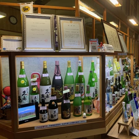 40-Minute Sake Brewery Tour in Takayama with 5 Sake Tastings