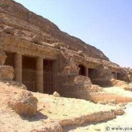 3-Day Historical Tour of Menia with Tuna El Gabal and Amarna