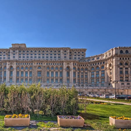 9-Day Budapest to Istanbul and Cappadocia Tour via Romania