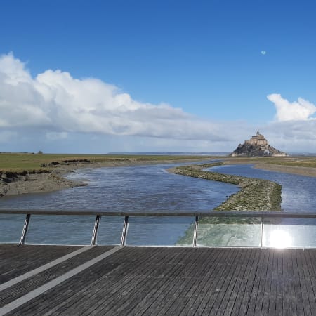 5-Hour Mont Saint Michel Tour with Abbey Visit and Quiet Village Lanes