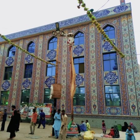 2-Hour Spiritual Walk in Old Hyderabad with Qadam Gah Mola Ali