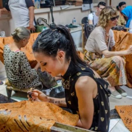 4-Day Jakarta, Bogor and Bandung Tour with Batik and Hot Springs