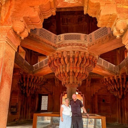 4-Hour Fatehpur Sikri Guided Tour from Agra with Private Transfers