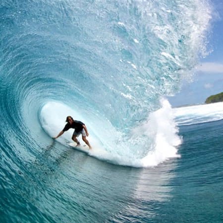 5-Day Maldives Surf Tour from Thulusdhoo with North Malé breaks