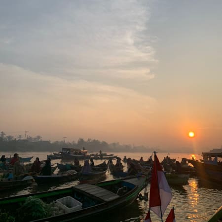 5-Hour Lokbaintan Floating Market Boat Excursion from Banjarmasin