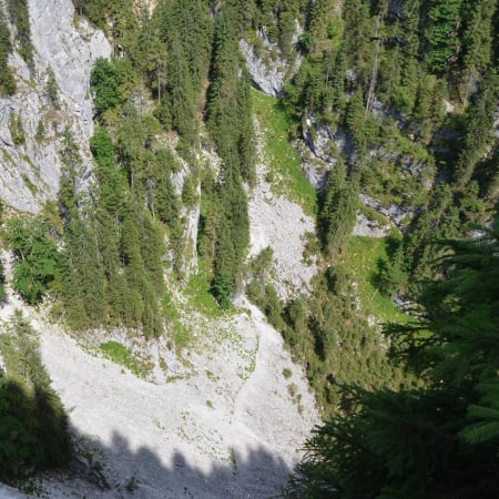 10-Day Apuseni Mountains Backpacking Tour with Caves and Wild Gorges