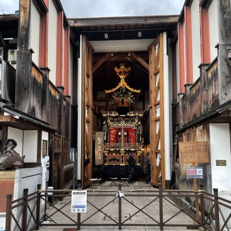 1-Hour Takayama Old Town Walking Tour with Morning Market Option