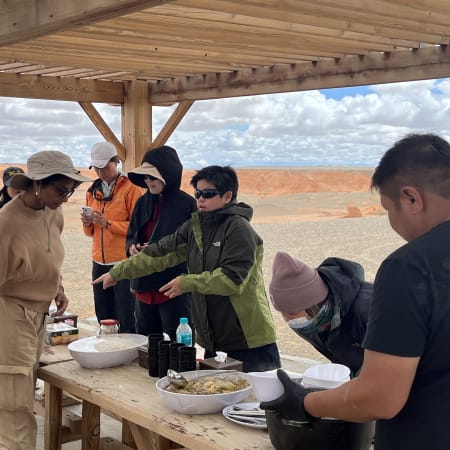 14-Day Central Mongolia Hiking and Trekking Tour with Gobi and Naiman Nuur
