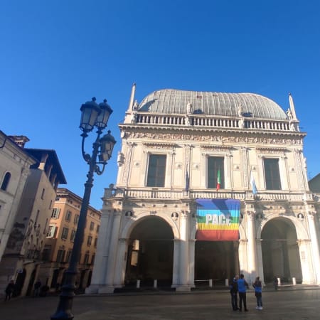 2-Hour Brescia Walking Tour with Roman Ruins and Twin Cathedrals