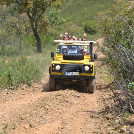 8-Hour Algarve Jeep Safari from Albufeira with Medronho Tasting