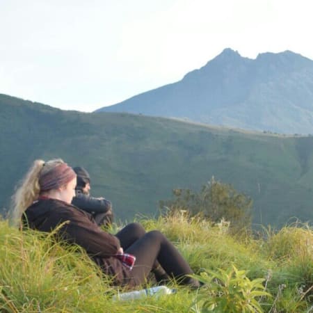 3-Day Mount Rinjani Trek from Tetebatu with Crater Rim Camping