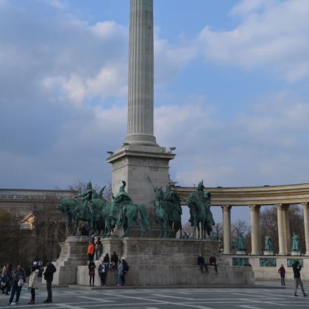2-Day Budapest and Danube Bend Tour with Szentendre and Visegrád
