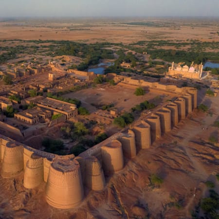 15-Day Pakistan Heritage Tour through Indus Valley, Gandhara and Mughals