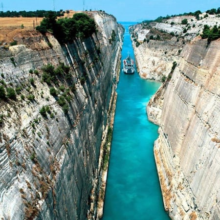 3-Day Classical Greece Tour from Athens with Epidaurus and Delphi