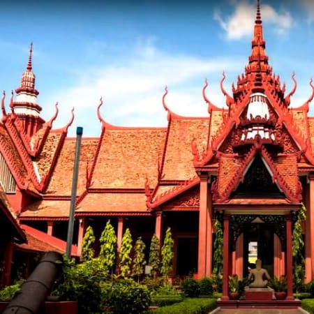 12-Day Cambodia Tour with Angkor Wat, Phnom Penh and Koh Rong