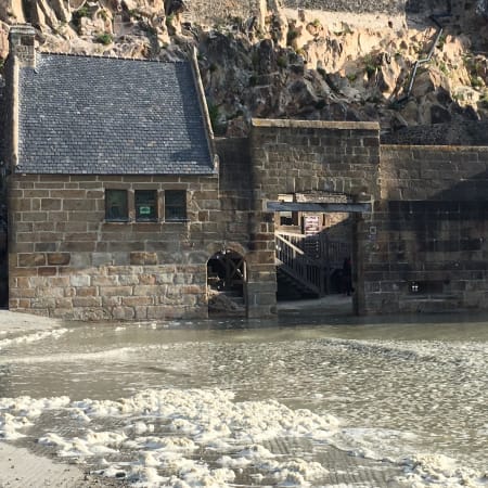 8-Hour Mont Saint Michel Day Trip from Bayeux with Guided Abbey Visit