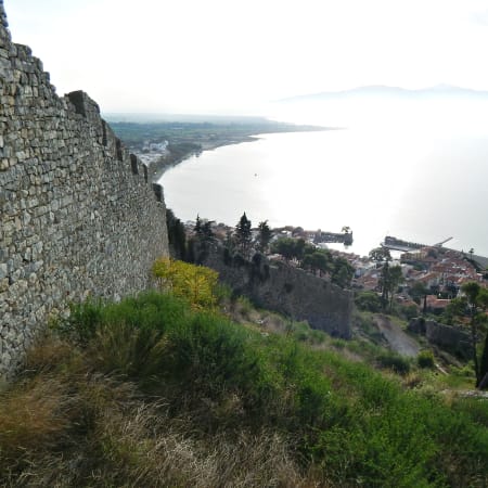 9-Day Central Greece Heritage Tour with Delphi, Meteora and Corinth