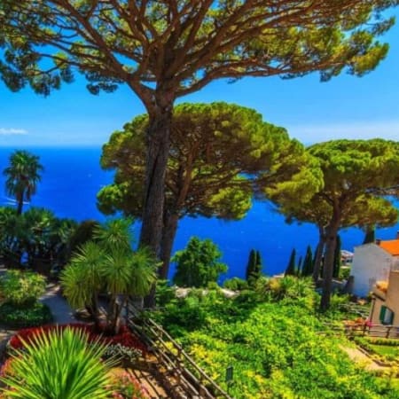 8-Hour Private Amalfi Coast Tour from Naples with Positano and Ravello