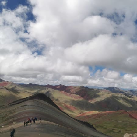 1-Day Palccoyo Rainbow Mountain Hike from Cusco with Ausangate Views