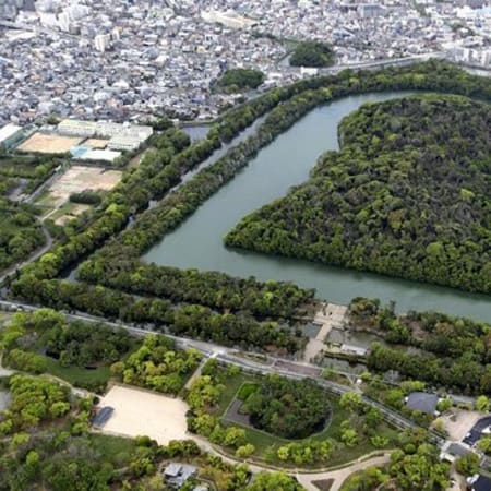 8-Hour Southern Osaka Tour with Mozu Tombs, Shinsekai and Kaiyukan
