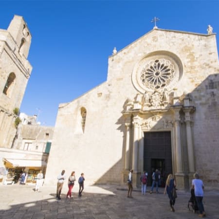6-Hour Walking Tour of Lecce and Otranto with Food and Wine Tasting