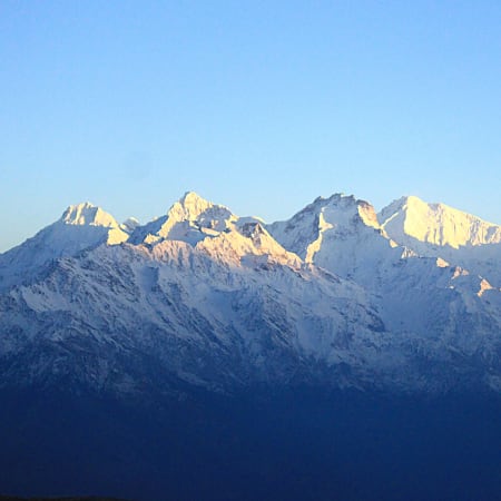 15-Day Langtang Gosaikunda Trek in Nepal with Sacred Himalayan Lakes