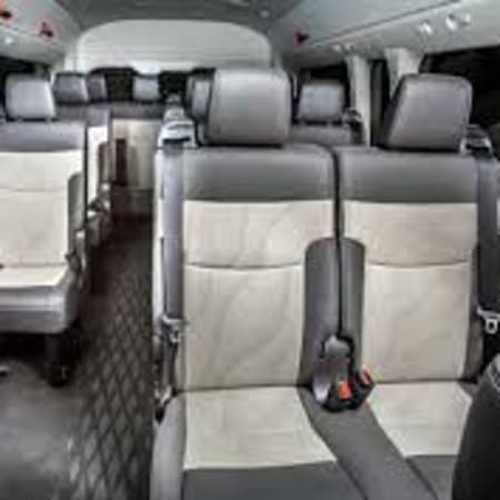 1-Hour Hurghada Airport Transfer to Hotels and Cities