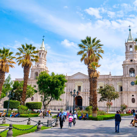 2-Hour Private Walking Tour of Arequipa's White City and Cathedral