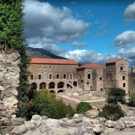6-Day Peloponnese Archaeology Tour with Monemvasia and Mystras